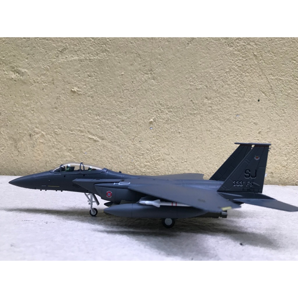 F-15E Strike Eagle 1:100 โมเดลเครื่องบิน