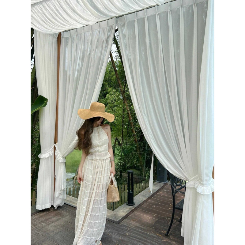 ชุดสายเดี่ยว+กระโปรงเว้าหลัง 🤍 เพลงZuEr