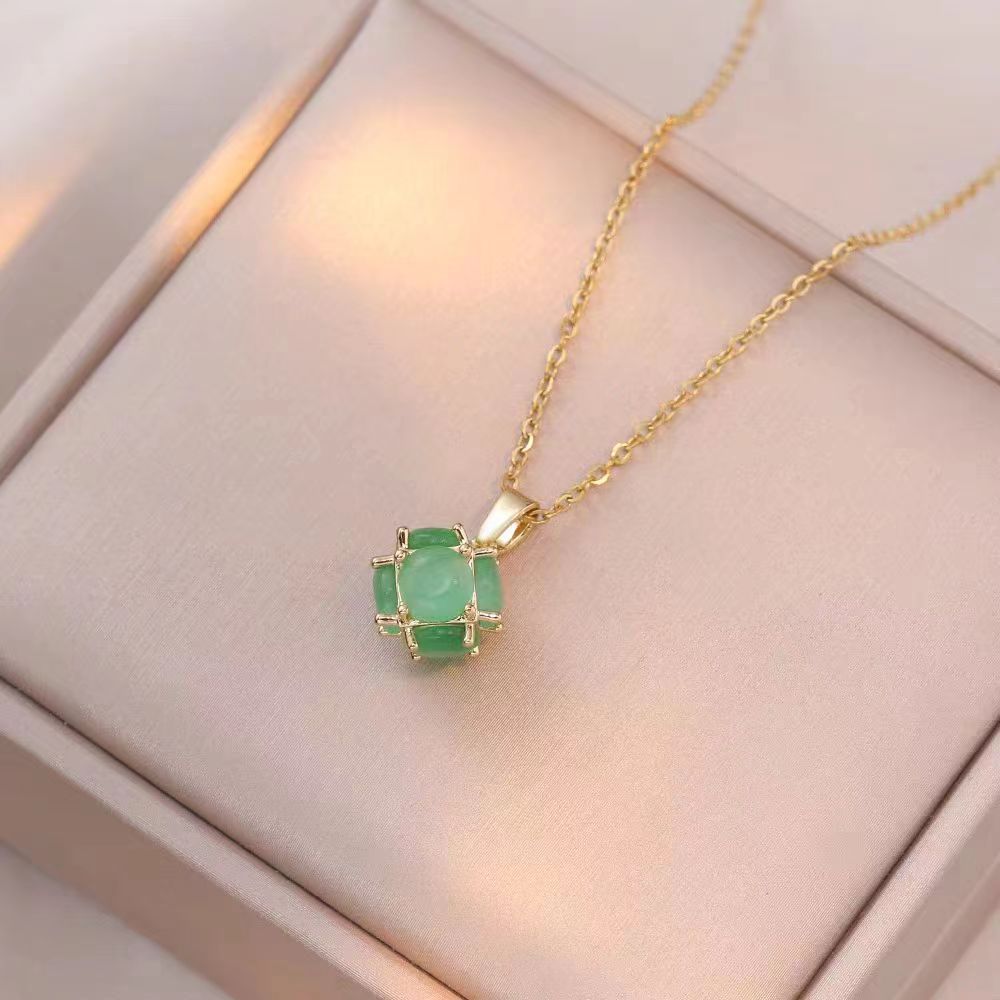 สร้อยคอไทเทเนี่ยมผู้หญิง ทีที01+ โวลต์1323 ดีไซน์แฟนซีเฉพาะตัว สวยสุดๆ