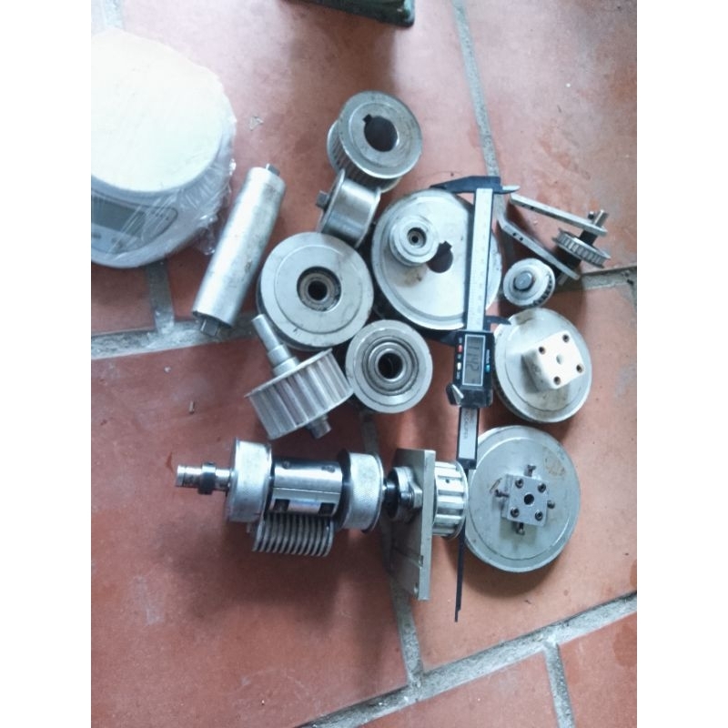 รอกอลูมิเนียมฟันทุกชนิด M3 M5 20-40mm รุ่น D20-120 L10-40mm แบริ่ง made in Japan