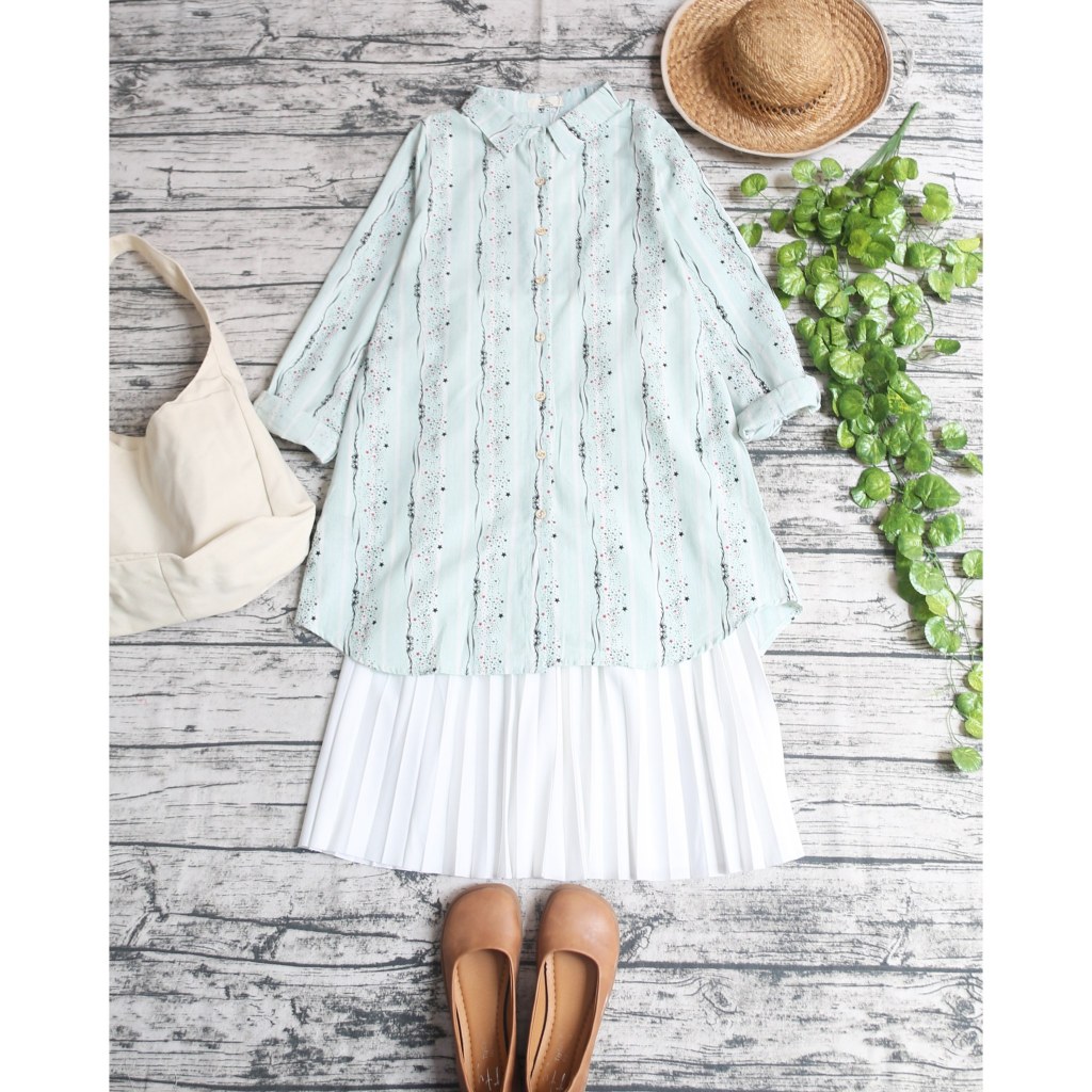 เสื้อ PATTERN LITTLE