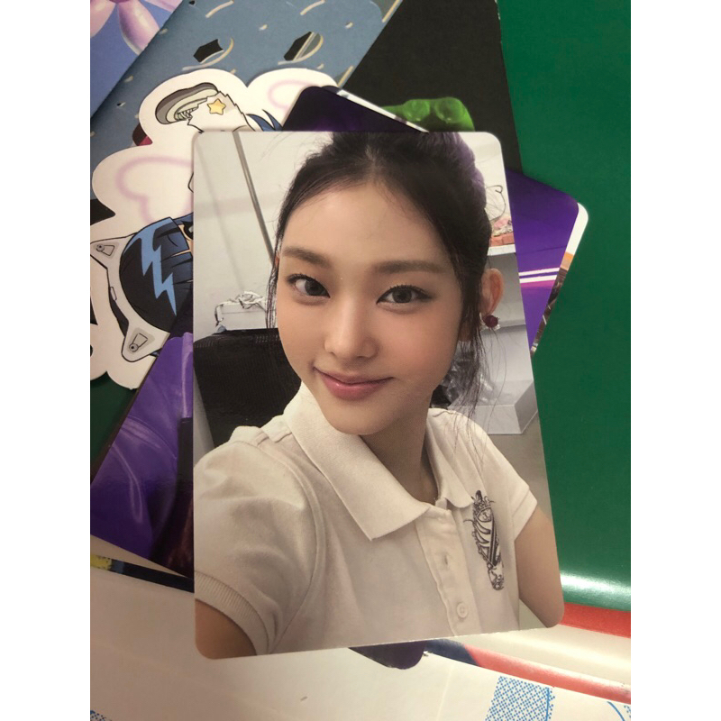 Haerin/ Hanni Newjeans - การ์ดมุมโค้งมน