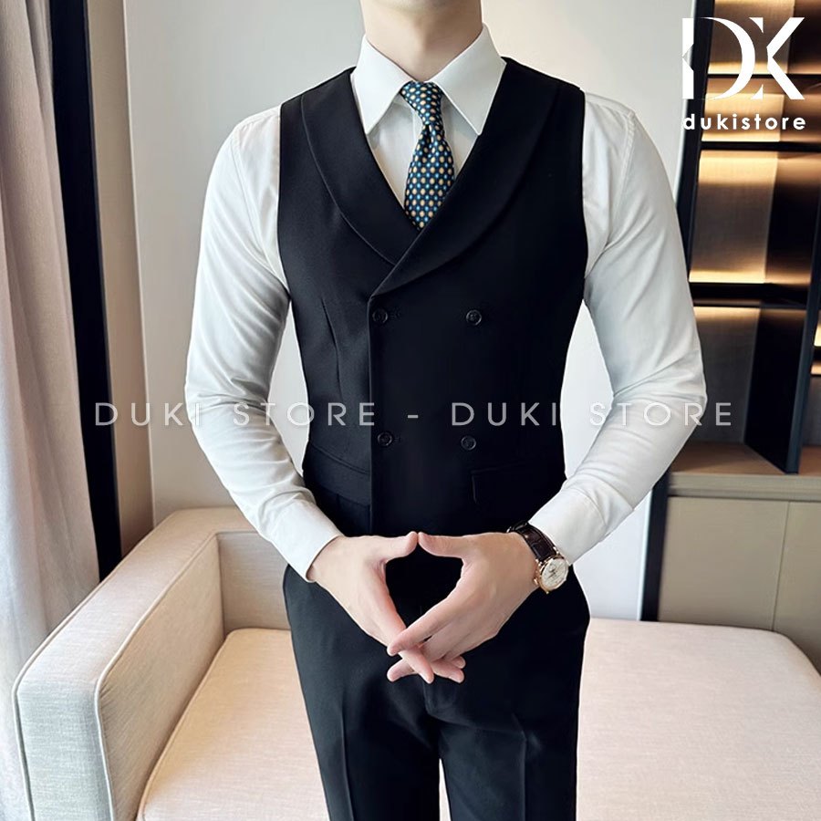 เสื้อกั๊กสีดําผู้ชาย สวยหรู คอปกลายสก๊อต DGL0019 - DUKI STORE