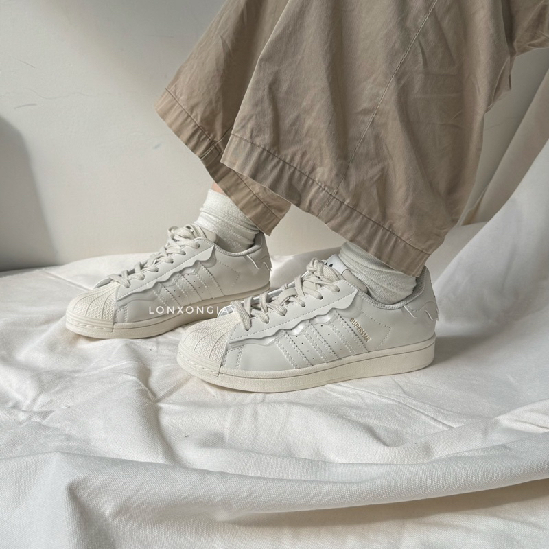 [REAL PHOTO] SUPERSTAR 2.0 ครีมรองเท้ากีฬา