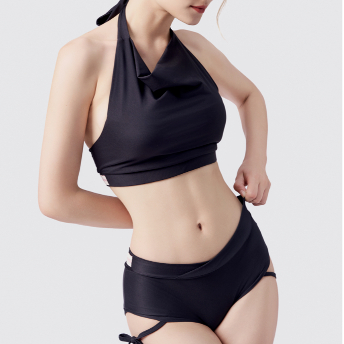 Spincess Polewear - ERA Black (รูปถ่ายจริงที่ทางร้านถ่าย - สินค้าออกแบบ)