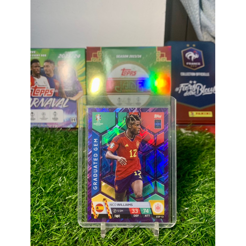 การ์ดฟุตบอล Nico Williams Gem Purple Topps Match Attax Euro 2024