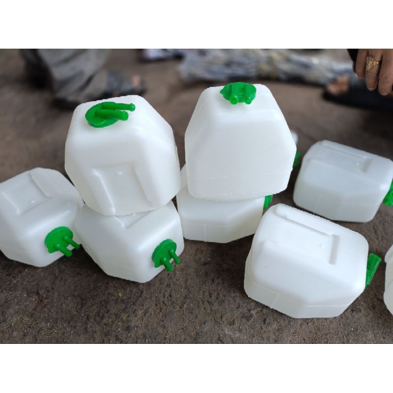 ถังเก็บน้ําเสริมสําหรับ Dongben 870kg และ K9, SYM T880, Suzuki Carry 08-16 (Su APV)