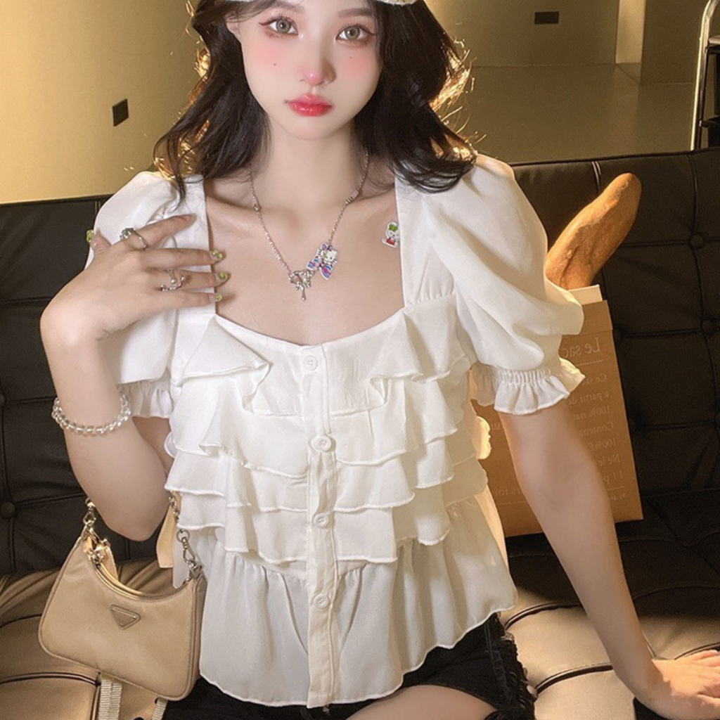 เสื้อเชิ้ตผู้หญิงคอเหลี่ยมแขนบาน ทรง เบบี้ดอลล์ ผ้านุ่ม (WITH BIGSIZE) - SM36