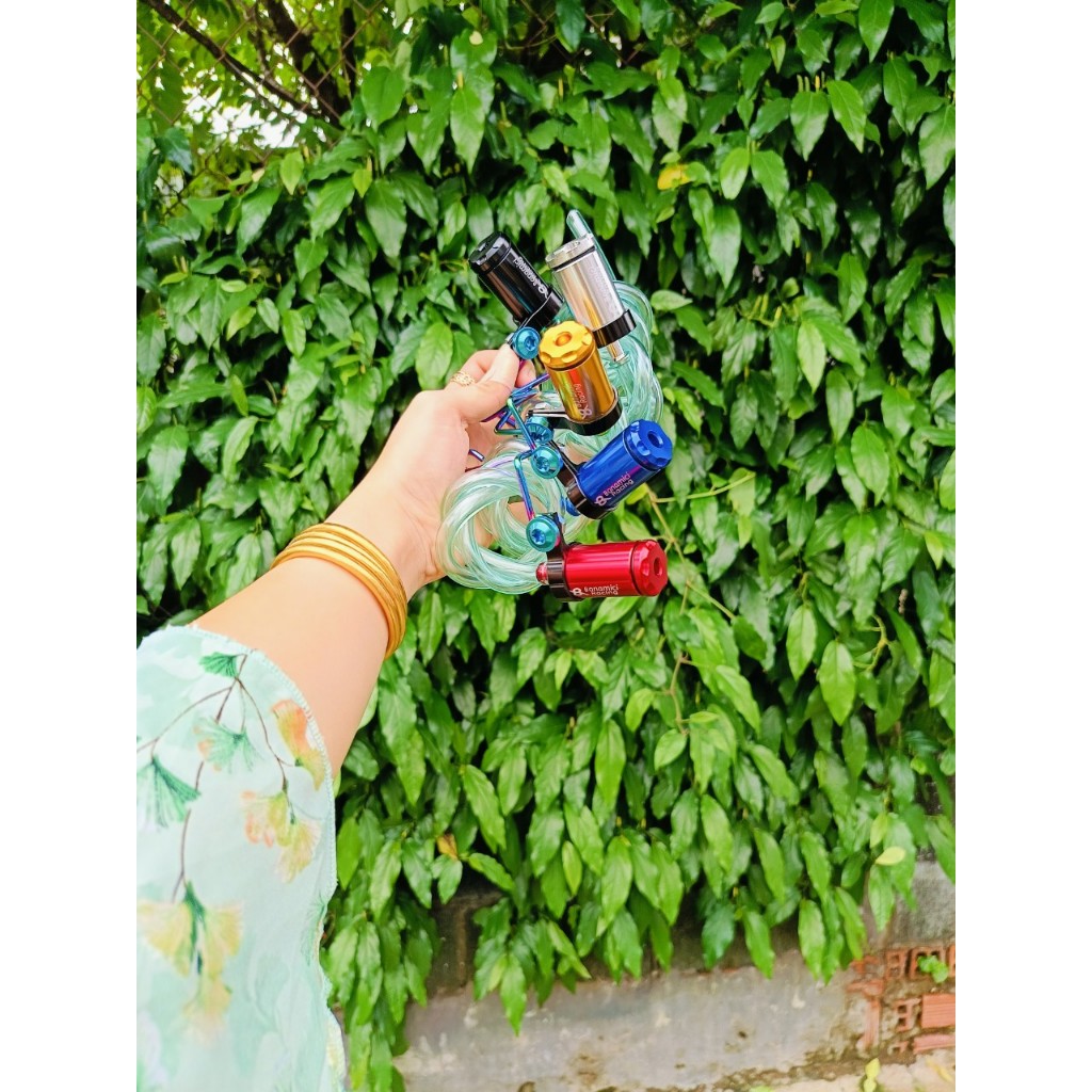 ถังน้ํามัน CNC สําหรับ MOTORBIKES. GIVE A TITAN BOWL, EMERGENCY GREEN Snail, 0.5M OIL ROPE ด้านหน้าแ