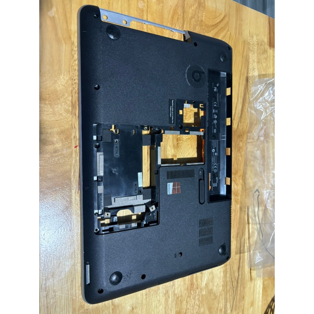 เปลี่ยนเสื่อ D hp envy DV6 TPN-W108