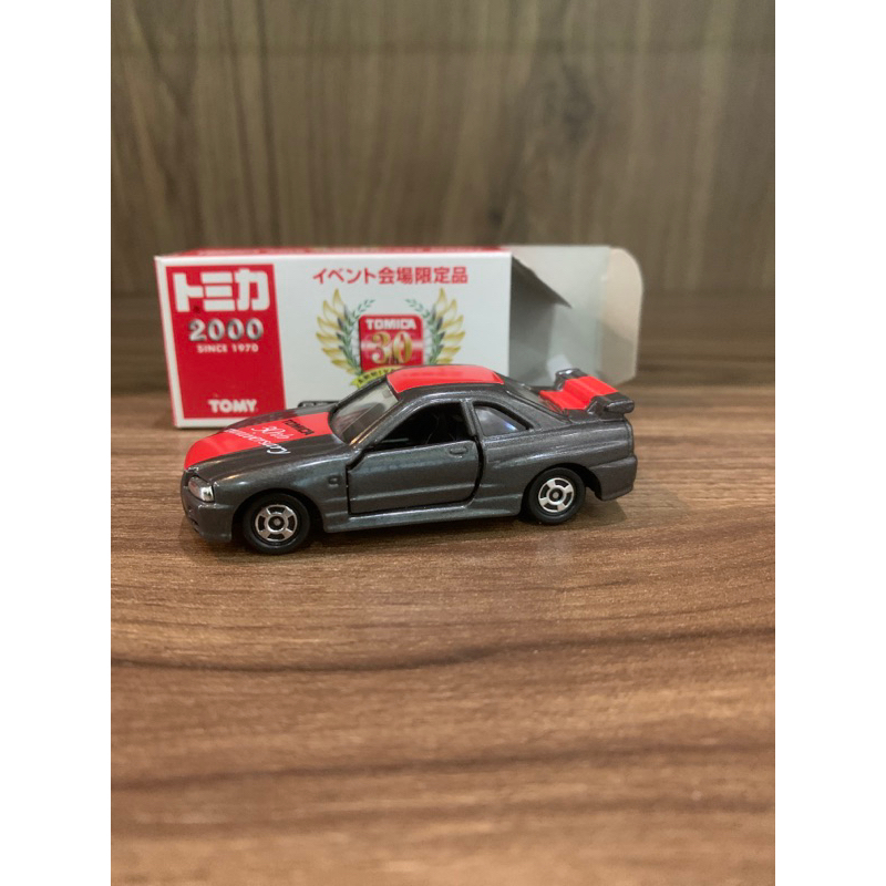 รถโมเดล Tomica ฉบับครบรอบ 30 ปี skyline R34