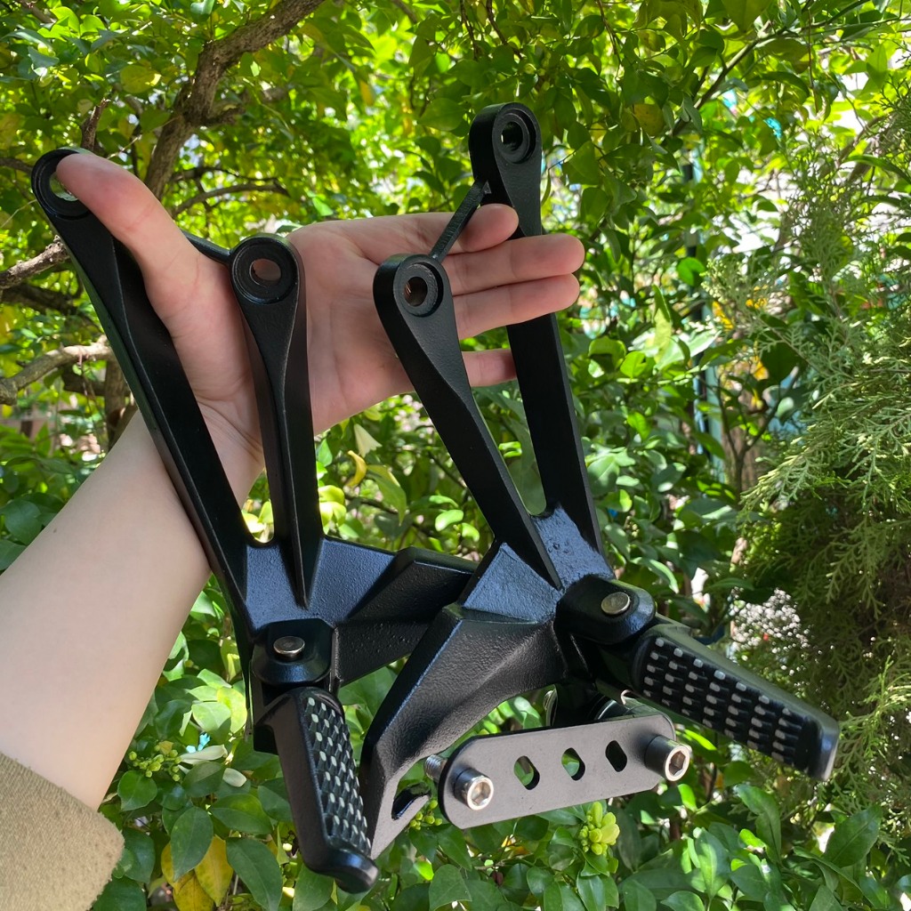 อุปกรณ์มอเตอร์ไซค์ - พักเท้า Z1000 สําหรับ Exciter 150, 155 และ Winner X