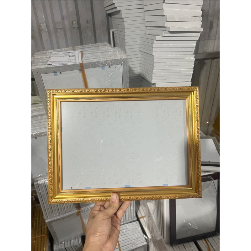 กรอบใบรับรอง A5 (15x21), A4 (21x30 cm) - BROKEN