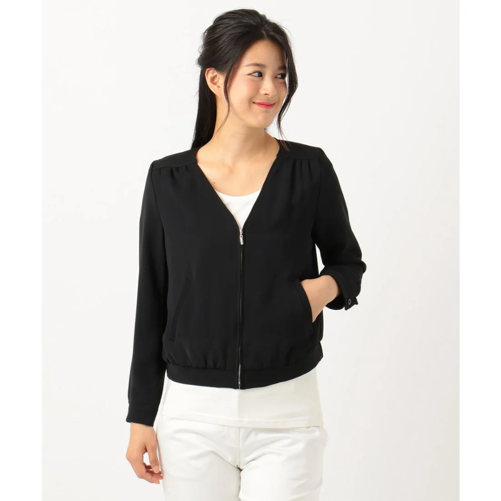 เสื้อกล้ามผู้หญิงสีน้ําเงินชาโคล Anysis