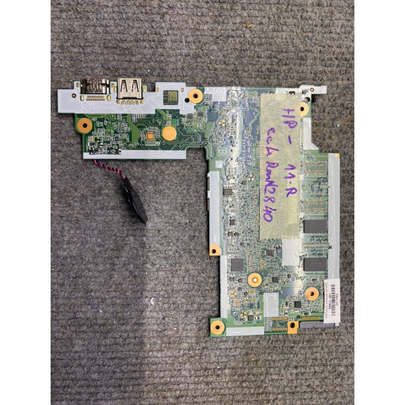 แล็ปท็อปหลัก HP 11 R 11-R CELERON N2840 ถอดประกอบและวิ่งได้ดี