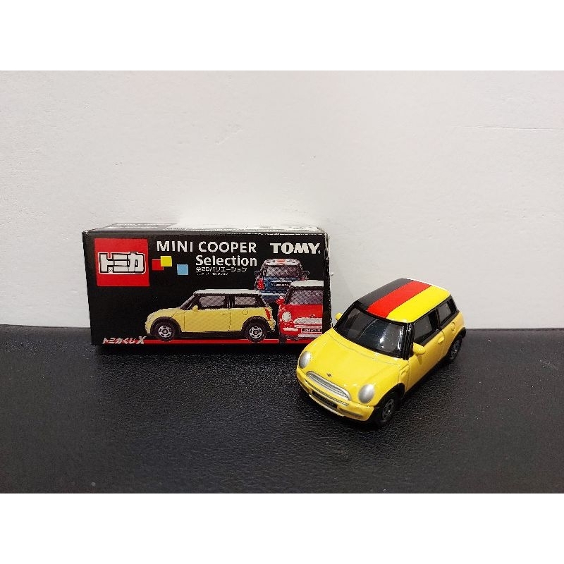 Tomica Mini Cooper Selection (เยอรมนี) รถโมเดล fullbox - Made in China