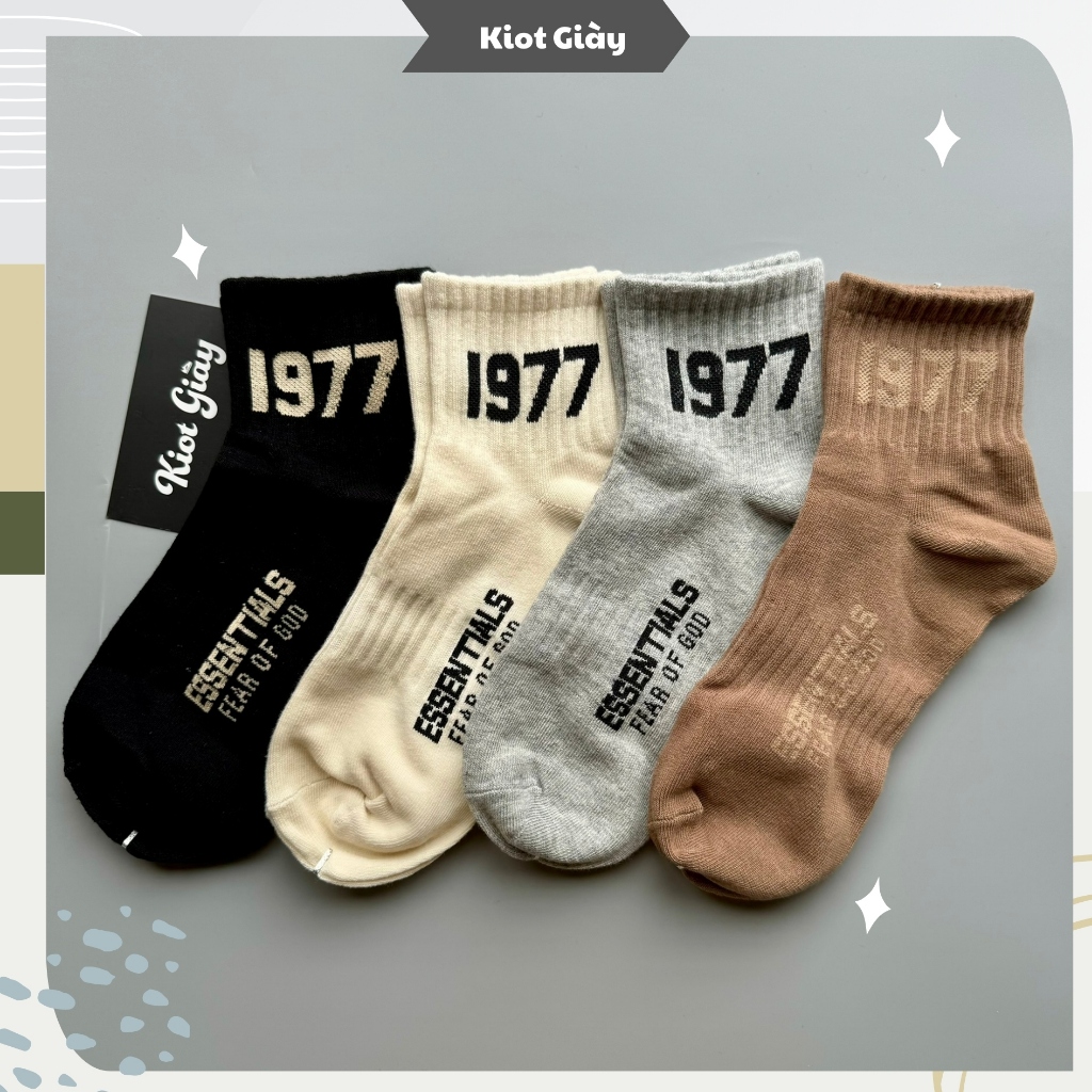 1977 Fear Of God Socks - ถุงเท้า FOG Essentials สําหรับผู้ชายและผู้หญิง