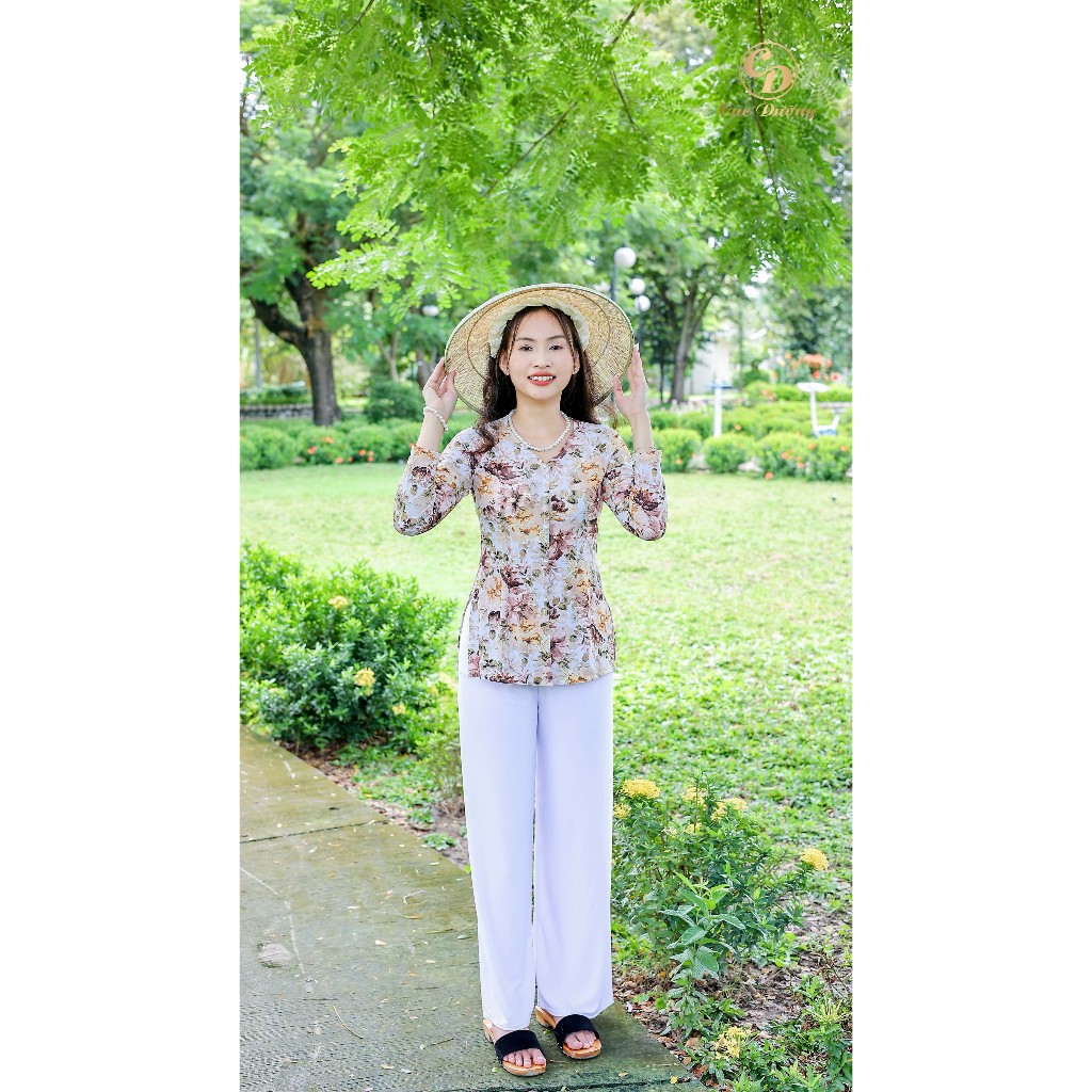 เสื้อคอเต่าแขนยาวลายผู้หญิงเท่ๆ ผ้ายืด 4 ทิศทาง (AL-ABBHV-CD) - Cuc Duong