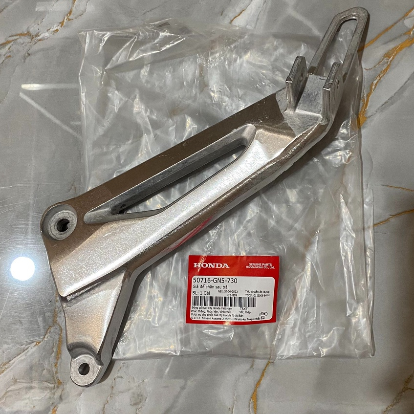 พักเท้าหลังซ้าย Dr T=10 (50716-GN5-730)