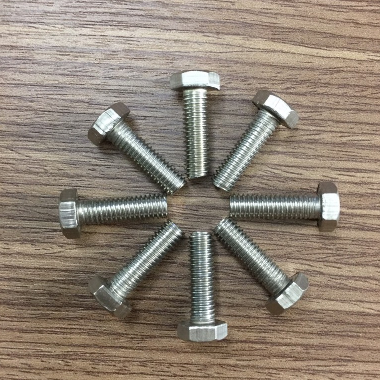 น๊อต M6 สีน้ําเงินขาว หลายขนาด 20mm,30mm,40mm,50mm,60mm.