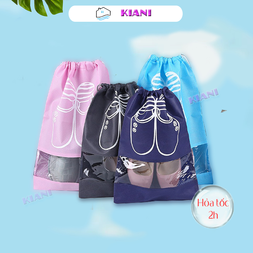 กระเป๋าใส่รองเท้าเดินทางผ้า Kiani มีเชือกผูกป้องกันการเปรอะเปื้อน รูปทรงรองเท้าขนาดใหญ่