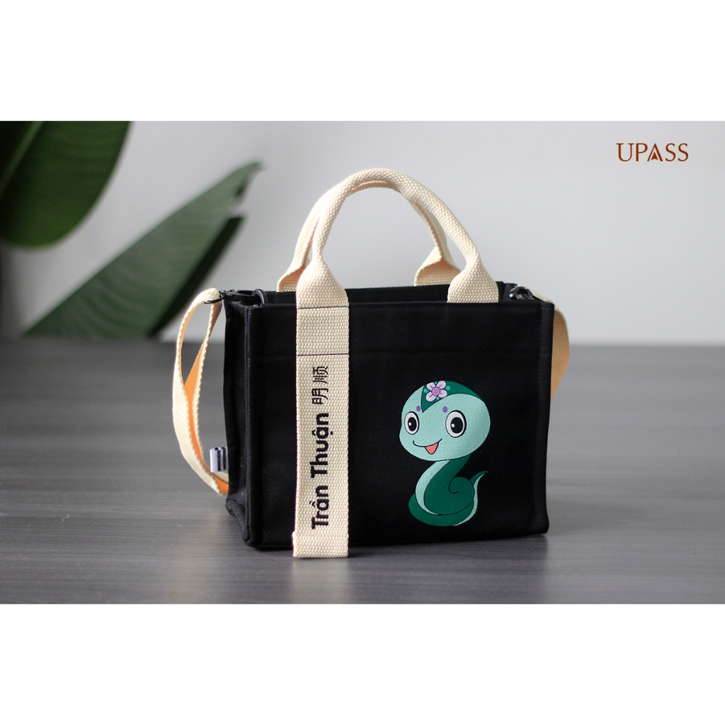 M2 Black Mini Canvas Bag - Snake Girl DRAWING