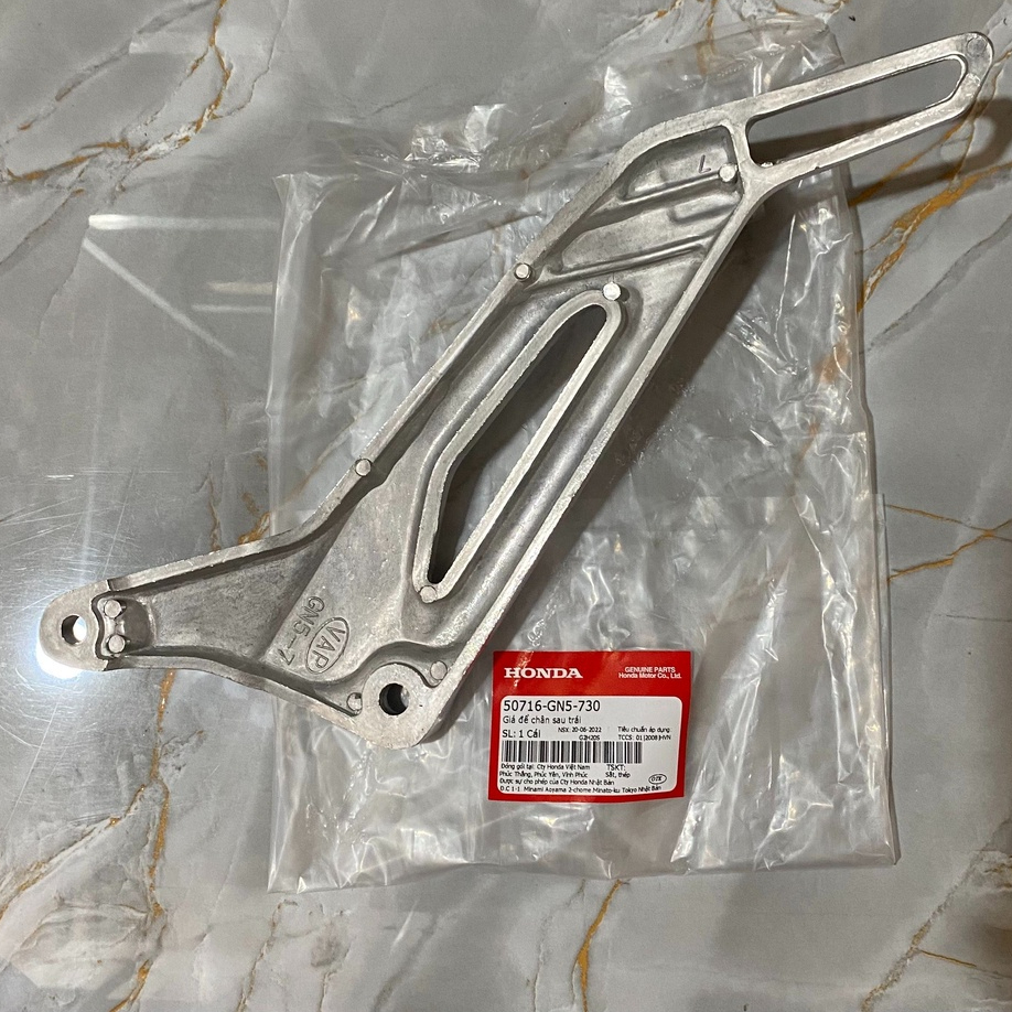 พักเท้าหลังซ้าย Dr T=10 (50716-GN5-730)