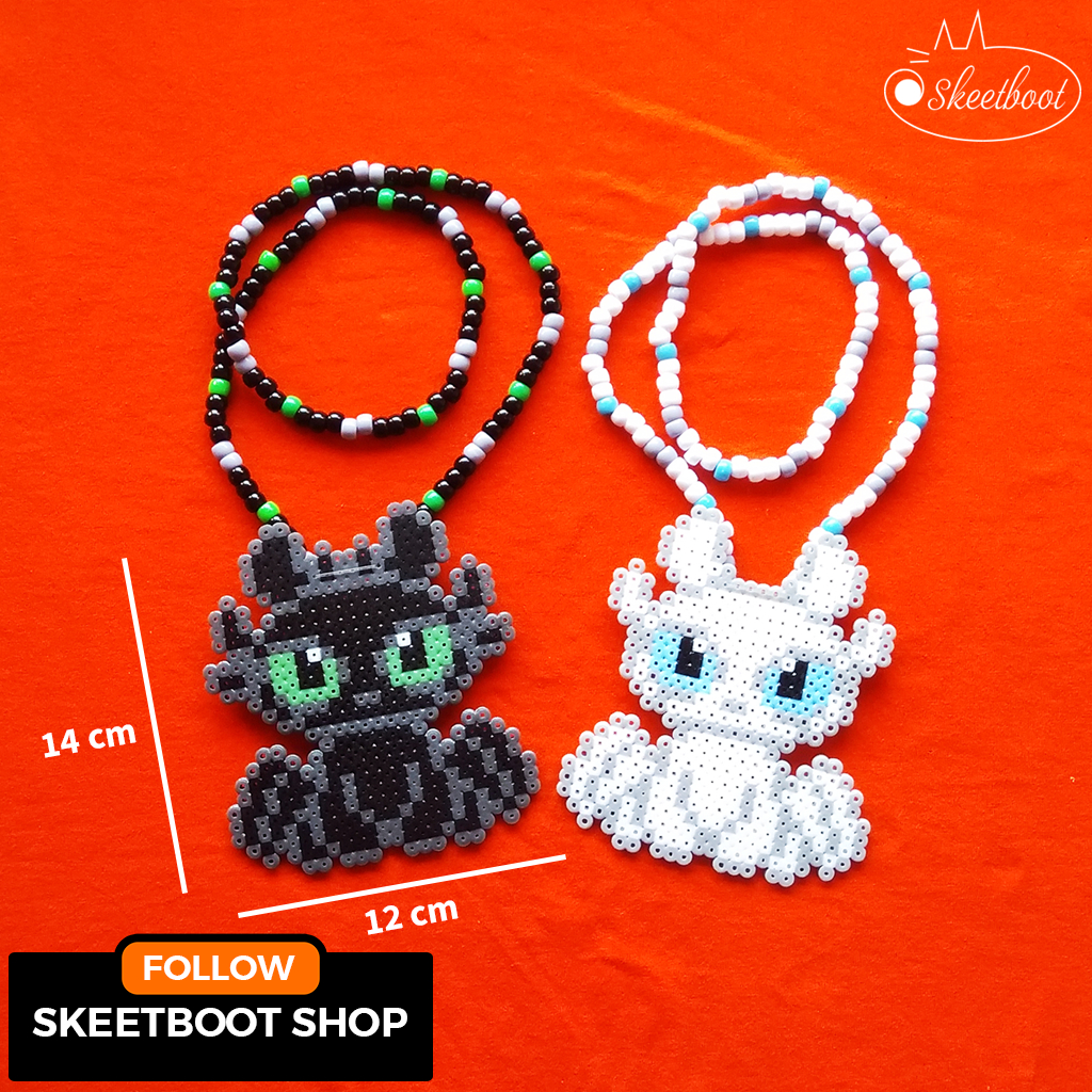 สร้อยคอ Kandi Toothless and Light Fury พร้อมไฟ LED - สร้อยคอ perler วิธีฝึกมังกรของคุณ - เครื่องประด