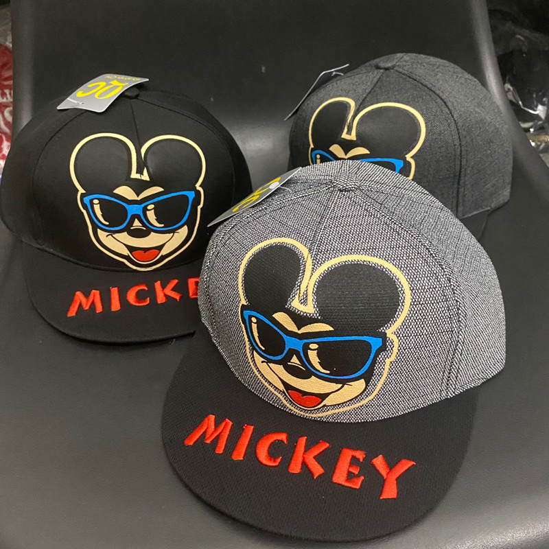 HIPHOP HATS สําหรับ CHILDREN 2-6 ปีเก่าที่มี EXTREME BEAUTIFUL EMBROIDERED LETTERS