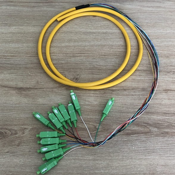 มัดขั้วต่อไฟเบอร์ออปติก Pigtail SC/APC 12 ชิ้น 1.5 ม. - PVC G652D 0.9 มม. ทุกสี