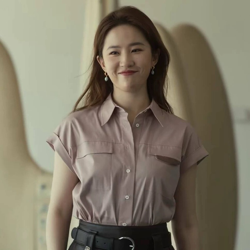 -Flower StoryHong Liu Yifei สไตล์เสื้อเชิ้ตเดียวกัน