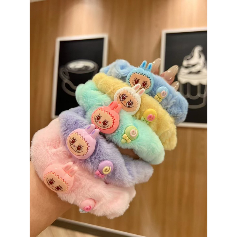 Labubu และ kurumi ลายนัวเนีย