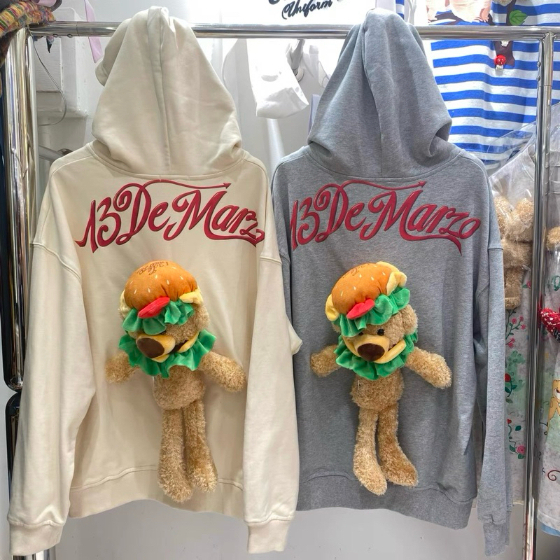 13DE MARZO HAMBUGER BEAR HOODIE