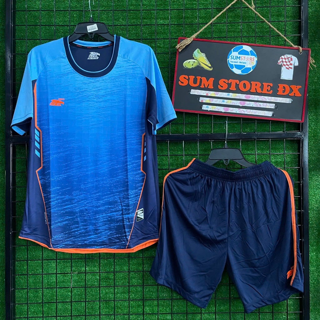 เสื้อฟุตบอล Riki Grambo Blue and Black No Logo - เสื้อฟุตบอลกีฬาสําหรับบุรุษและสตรีใหม่ที่สวยงาม - เ