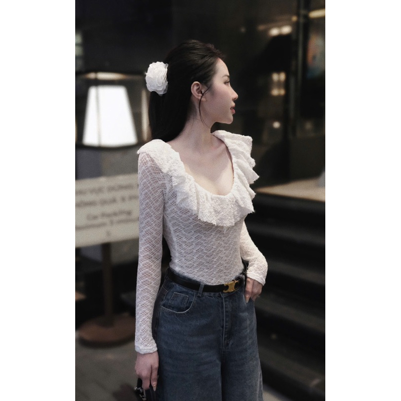 เสื้อลูกไม้คอเต่าแขนยาวสุดสวย