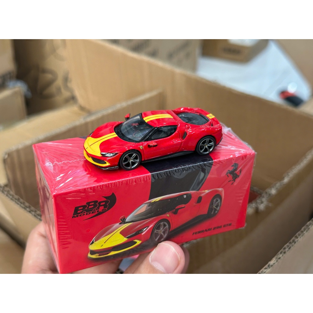 Ferrari 296 GTB Assetto Fiano Rosso Corsa 1:64 Minigt x BBR รถโมเดล (สีแดง)