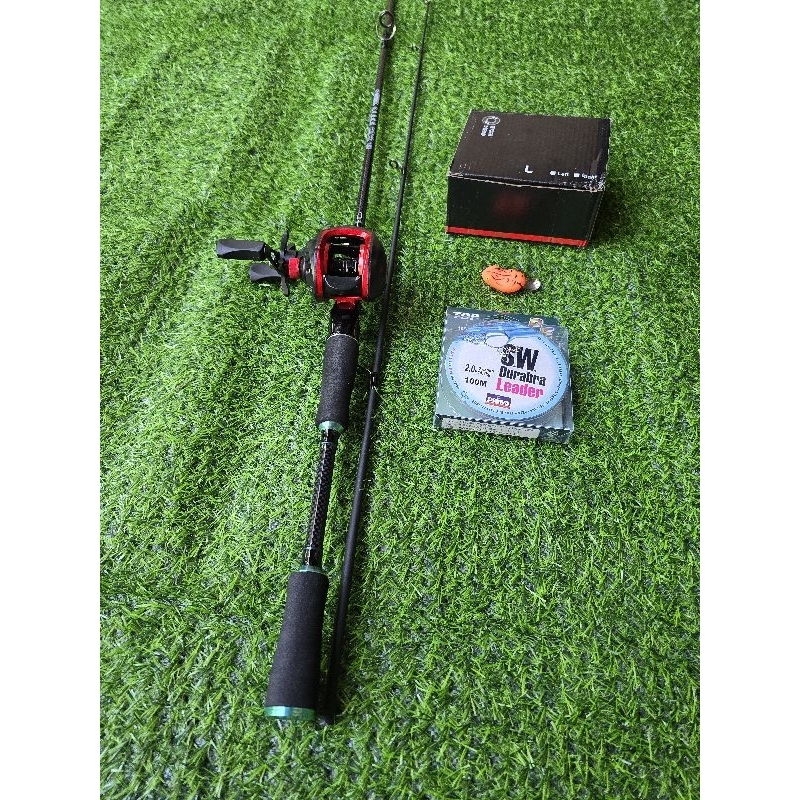 Combo Blue Rainbom คันเบ็ดล่อ 2 ชิ้น รอกแนวนอน 1.65m - 1.8m - 2.1m - 2.4m. รอกแนวนอน แถมปากแตร 1 เส้