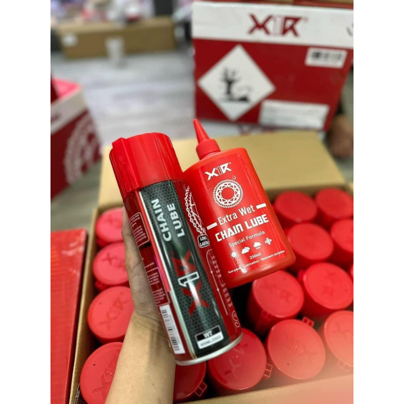 X1R สเปรย์โซ่ 400ml และ X1R น้ํามันโซ่ 250ml สําหรับรถยนต์ทุกรุ่น