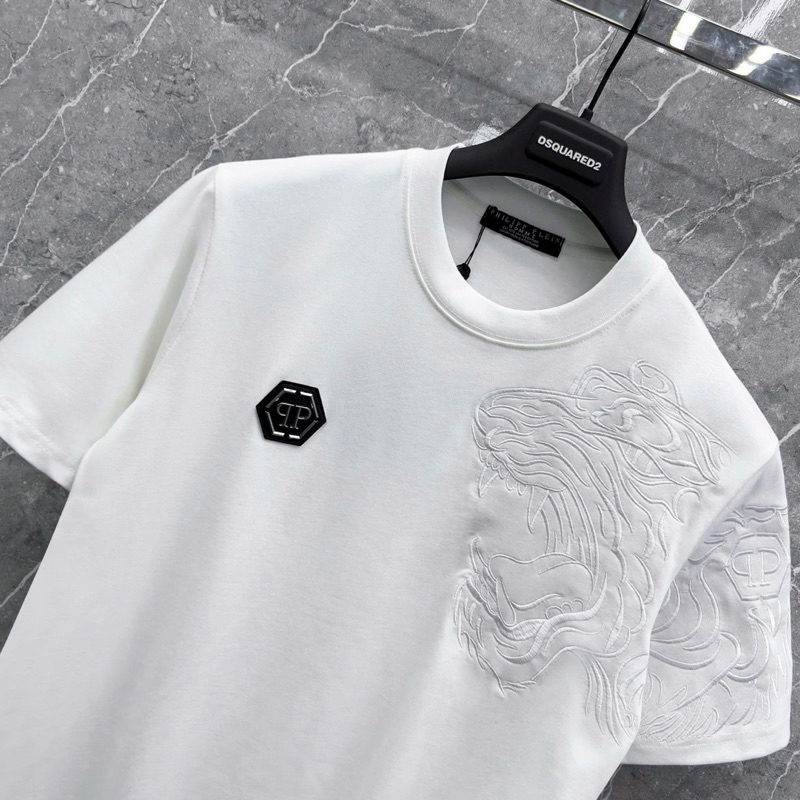 เสื้อยืดผู้ชาย Philip Plein มีโลโก้หน้าอก - เสื้อยืดผู้ชาย Philip Plein ปักเสือ คอตตอนนุ่มลื่น HOT 2025