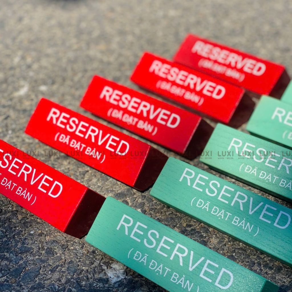 HCM l PRE TABLE PINE WOODEN TABLE - RESERVED, WOODEN TABLE ป้ายใหม่