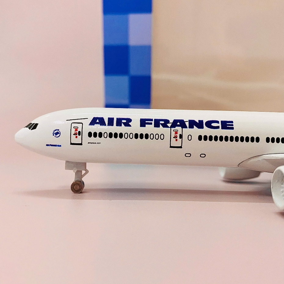 BOEING 777 AIR FRANCE AIR PLANE MODEL 1/400 (20CM) โลหะผสมคุณภาพสูงที่สวยงาม