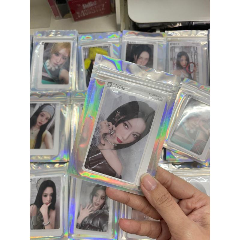 เปรียบเทียบของ QQMusic BabyMonster - การ์ดหยด