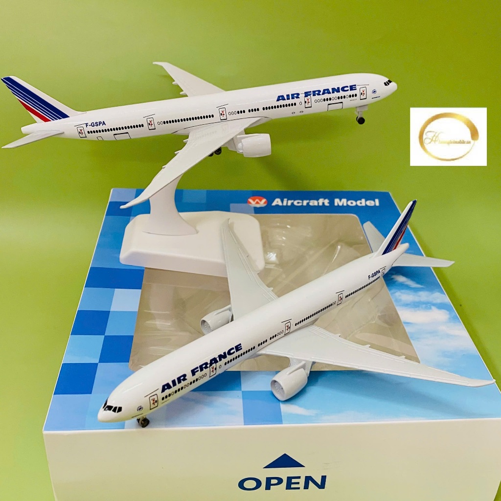 French National Airlines Boeing 777-300ER รุ่นจอแสดงผล "AIR FRANCE" Die-cast 1/400 Scale