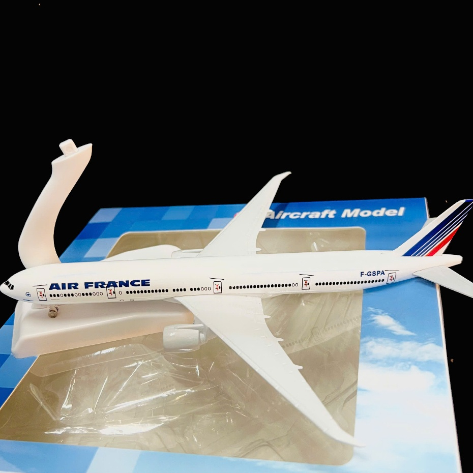 BOEING 777 PLANE MODEL "AIR FRANCE" SCALE 1:400 BEAUTIFUL คุณภาพสูง GLOSSY STATIC COATING 20CM