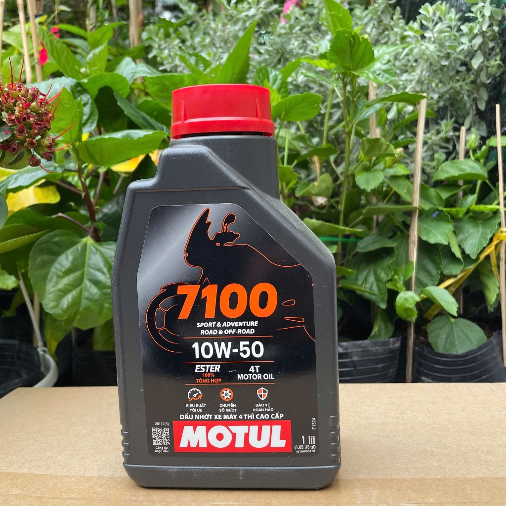 [ของแท้] Motul 7100 10w50 4T 1L น้ํามันหล่อลื่น Motul ของแท้