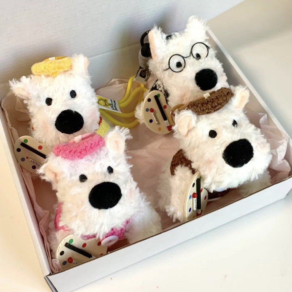 KEYCHAIN - HANK DOG KEYCHAIN SELF-DESIGNED CLOTHES - คุณภาพสูง