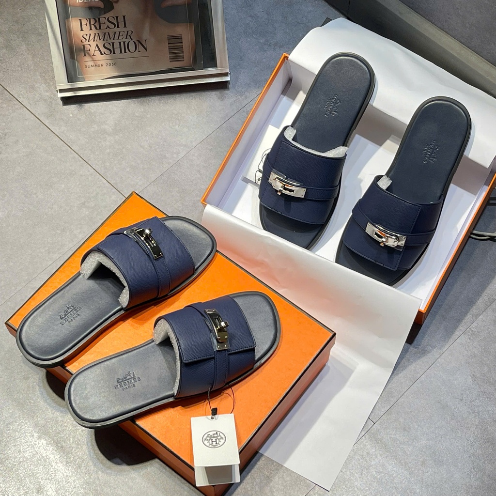 กล่องป้องกันรวมเมื่อรองเท้า Mn Cares ที่ Shop, Hm Gabriel Noir Taiga Leather Sandals สีกรมท่า