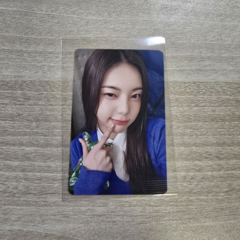 เปรียบเทียบเกาหลี Hearts2Hearts Ian K-pop มุมโค้งมน