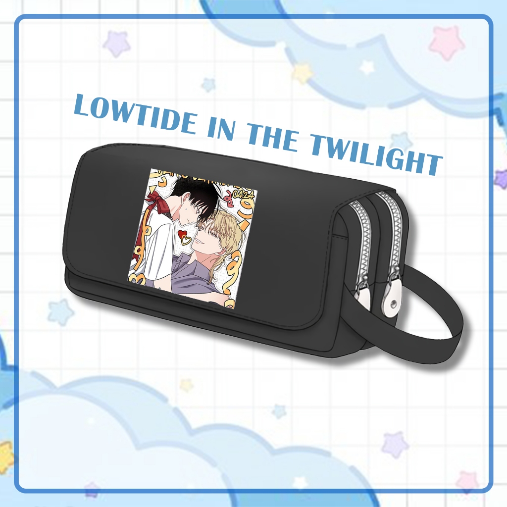 (ฟรี HOLOGRAM PEN BOX) กล่องปากกาซิปผ้าใบสีขาวพร้อม LOW TIDE IN TWILIGHT Night by the water boylove 