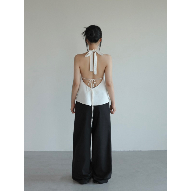 เสื้อสายเดี่ยวผ้าลินินเปิดหลัง | เช่น | เสื้อปม